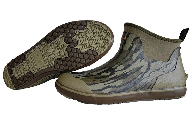 Muddy DV8 Series DCKBT-MOB-11D Deck Boots, 11, D W, Mossy Oak Bottomland, Neoprene Upper
