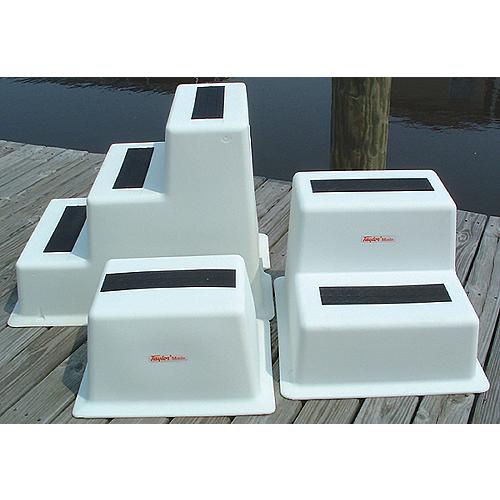 Taylor StepSafe Single Tread Dock Step 22″ L x 18″ W x 11.5″ H - White With Black Non-Slip Pad