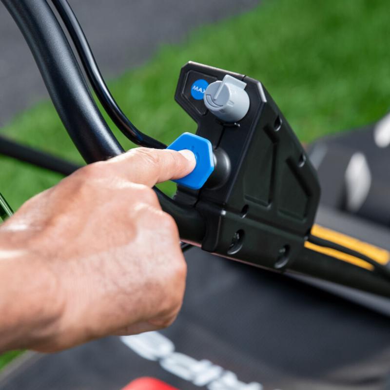 Toro 21 in. 60 V Battery Self-Propelled Lawn Mower Kit (Battery & Charger)