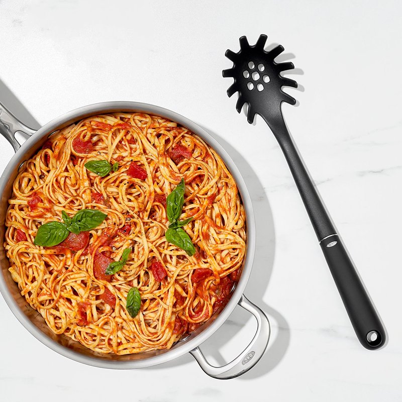 Good Grips 1190900 Non-Stick Spaghetti Server, 13 in OAL, Nylon, Black