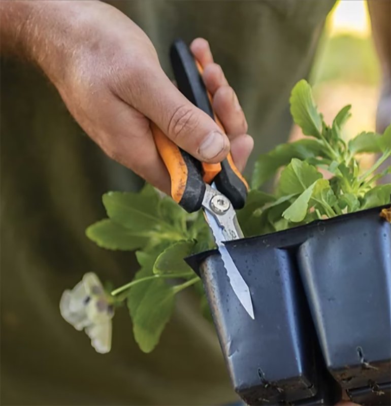 Fiskars 399220-1001 Multi-Purpose Garden Snip, 8 in OAL, Stainless Steel Blade, Soft Grip Handle, Black/Orange Handle