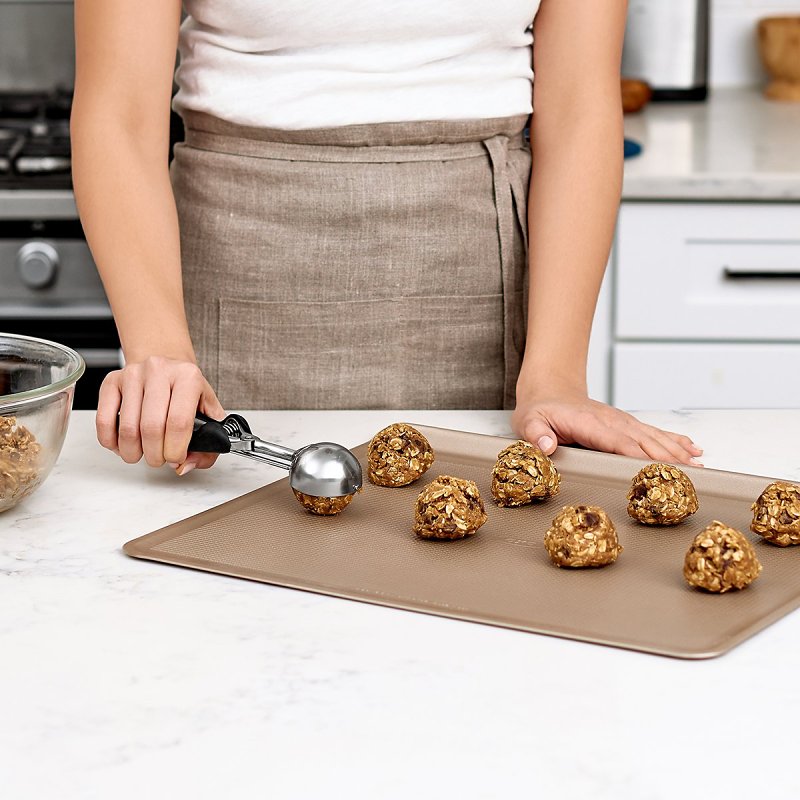 Good Grips 1044082 Cookie Scoop, 9 in L, 3-1/2 in Dia, Stainless Steel