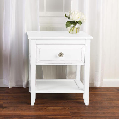 Rust-Oleum Chalked Ultra Matte Linen White Oil-Based Acrylic Sprayable Chalk Paint 12 oz