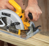 DEWALT DWE575 Circular Saw, 15 A, 7-1/4 in Dia Blade, 2 in at 45 deg, 2.55 in at 90 deg D Cutting, 5/8 in Arbor