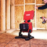 SKIL PWR CORE 20 1800 lm LED Battery Stand (H or Scissor) Flood Light