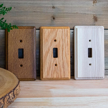 Amerelle Contemporary Brown 1 gang Oak Wood Decorator Wall Plate 1 pk