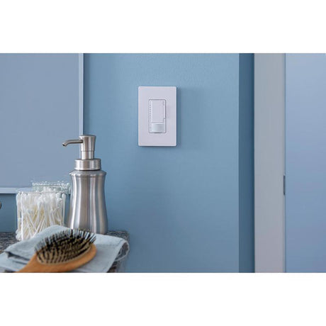 Lutron Maestro White 150 W Motion Sensor Dimmer Switch 1 pk