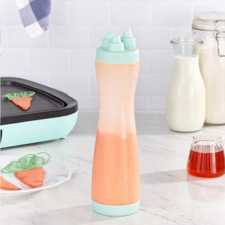 Dash Supersqueeze Aqua Plastic/Silicone Batter Bottle
